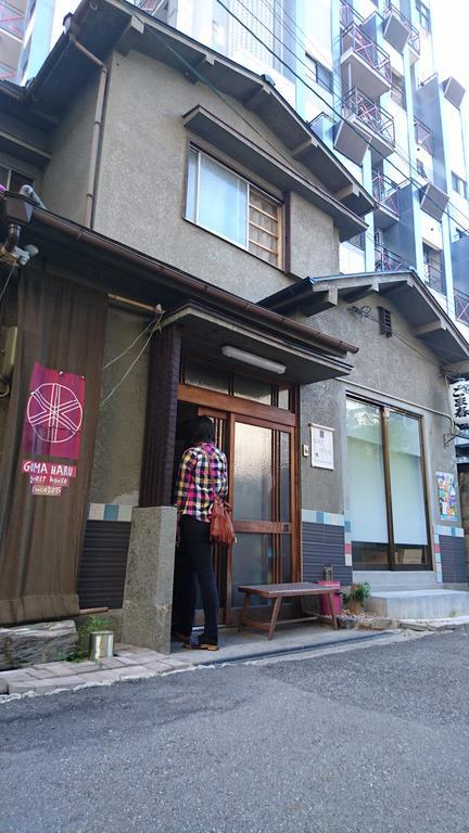 Gomaharu Guesthouse Osaka Bagian luar foto