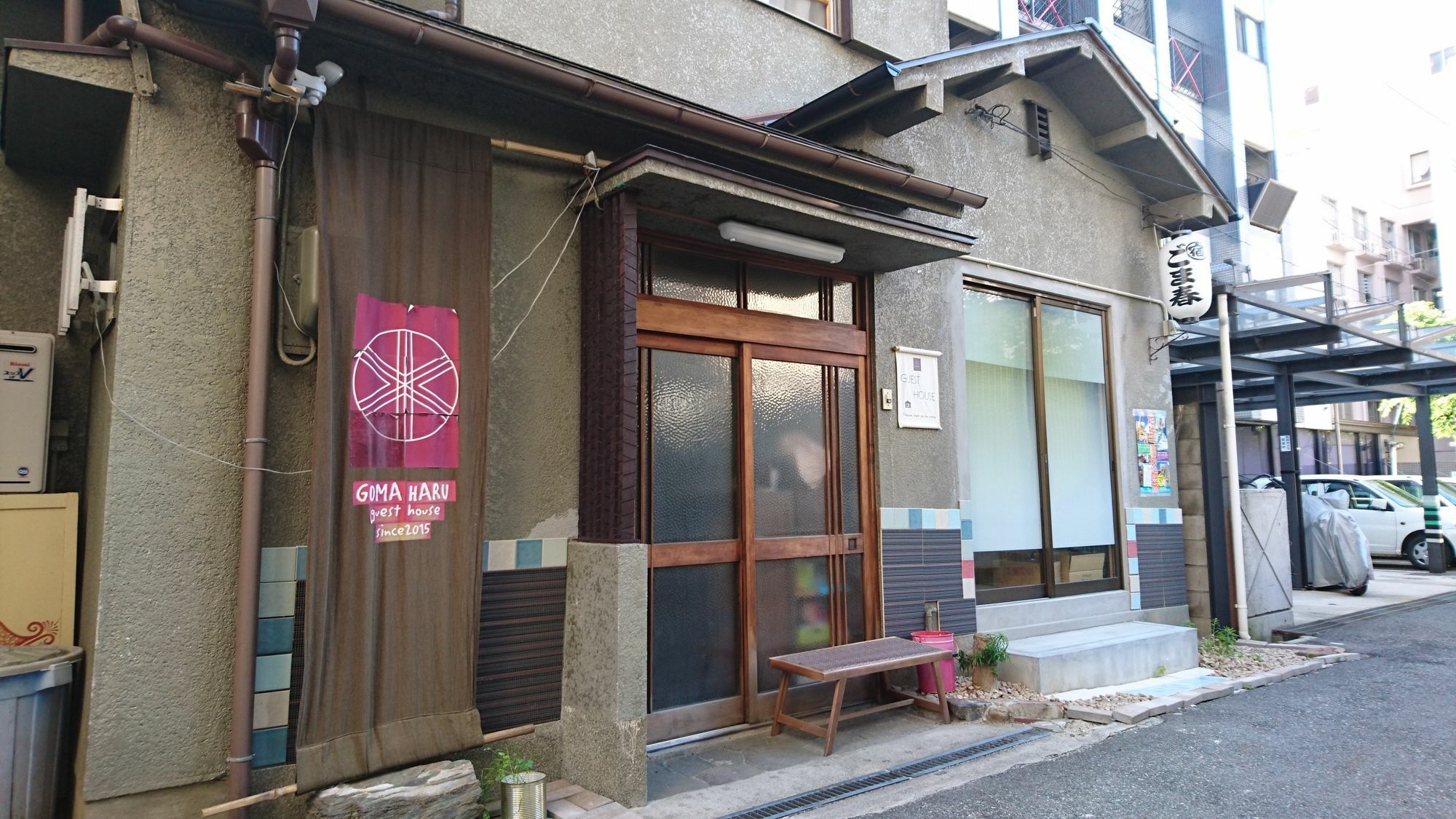 Gomaharu Guesthouse Osaka Bagian luar foto